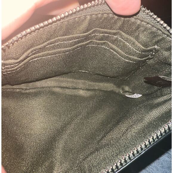 Coach Zip Wallet Cross Grain Wrist Strap Green/Gray Womens - Picture 3 of 3